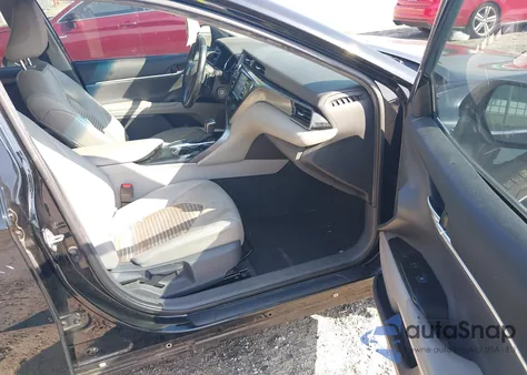 2020 Toyota Camry Se from USA, damaged, VIN 4T1G11AK7LU905104